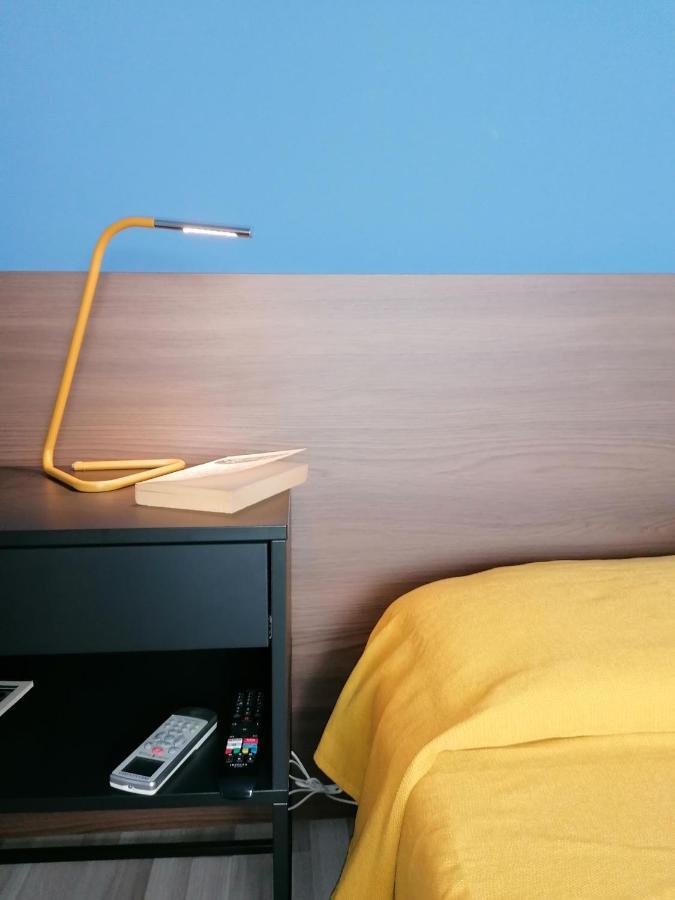 Inner City De Luxe Apartment カターニア エクステリア 写真