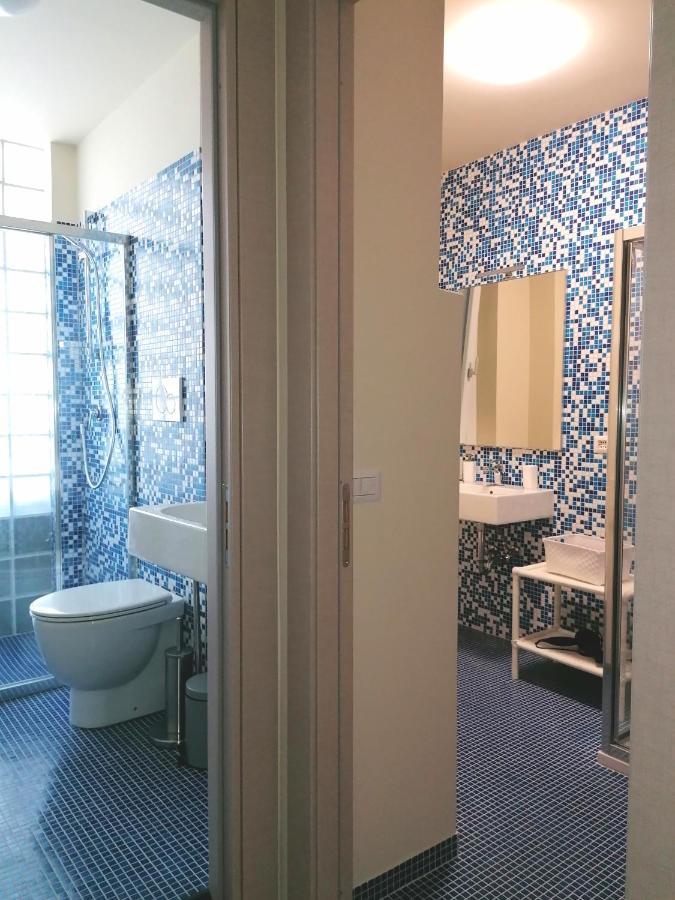 Inner City De Luxe Apartment カターニア エクステリア 写真